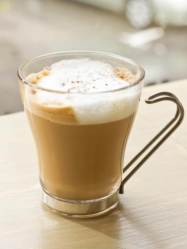 Zinneken's Belgian waffles Harvard square: Capuccino, 1 x $4.30
Double shot of espresso with steamed/foamed milk. 