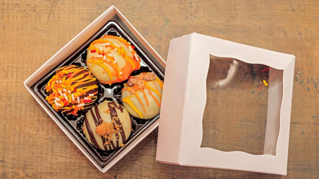Andie's Eats: Cake Truffles (pack of 4), 1 x $8.00
