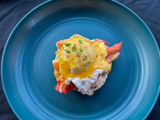 Lobstah On A Roll: Lobstah Benedict, 1 x $26.00
Succulent lobster meat is served on a toasted English muffin, topped with perfectly poached eggs, and smothered in a rich, velvety hollandaise sauce