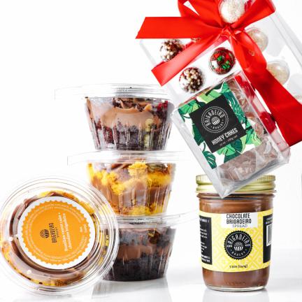 Brigadeiro Bakery: The Celebration Box Brigadeiros: choco / coco / crunch / pistachio 

Cake Jars: 2 x Carrot / 1 x Choco / 1 x 4Leches , 2 x $123.00
Celebrate yourself or surprise someone else with our Brigadeiro Bakery Gift Box.

It includes:

24 pieces Brigadeiro GIFT BOX
3 Honey Cakes
4 Cake Jars
1 Chocolate Brigadeiro Jar

Shelf life:
Brigadeiro: 7 days refrigerated
Honey Cake: 30 days refrigerated
Cake Jar: 14 days refrigerated
Chocolate Brigadeiro Jar: 30 days refrigerated