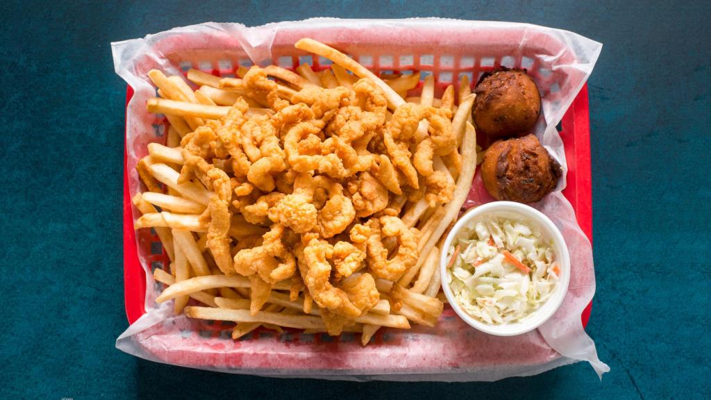Lobstah On A Roll: Hojo Plattah, 1 x $17.90
Indulge in the crispy perfection of our Hojo Plattah - deep-fried clam strips that will tantalize your taste buds with every bite. Experience seafood like never before and treat yourself to a culinary delight today!