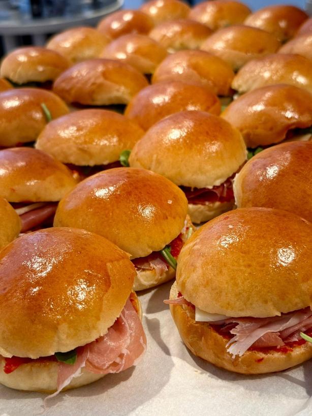 Aux Merveilleux de Fred - Midtown: Assortment of 16 minis bun sandwiches, 2 x $79.20
Basket of 16 Minis sandwiches: mix of different varieties or please specify the combination you want at payment.