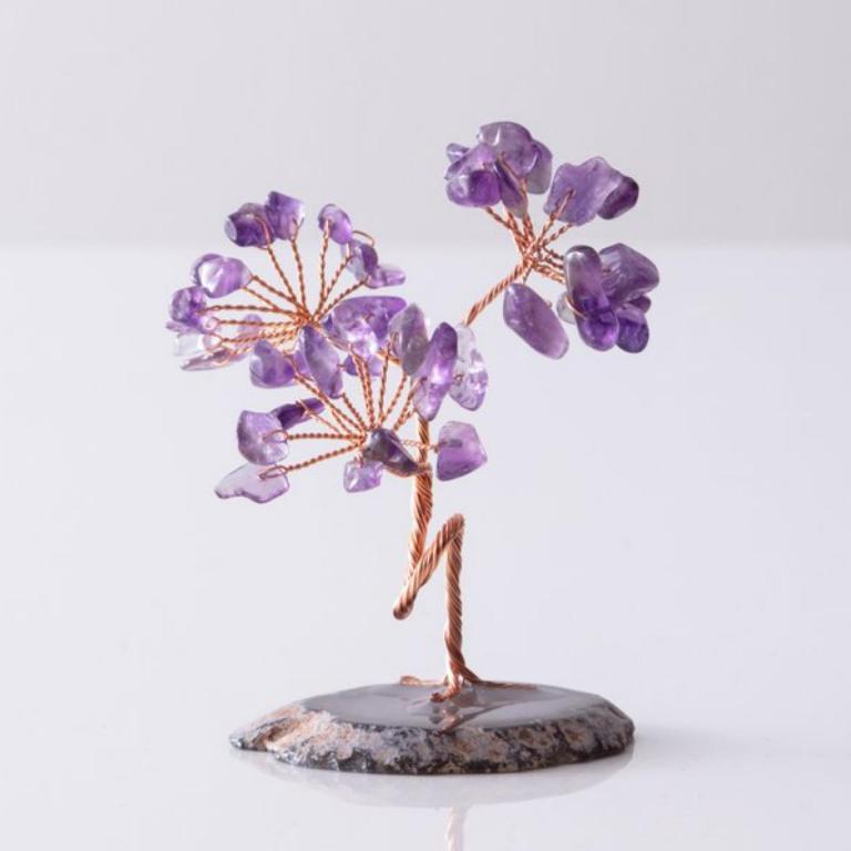 RAW SPIRIT NYC BRYANT 2025: large tree, 2 x $40.00

