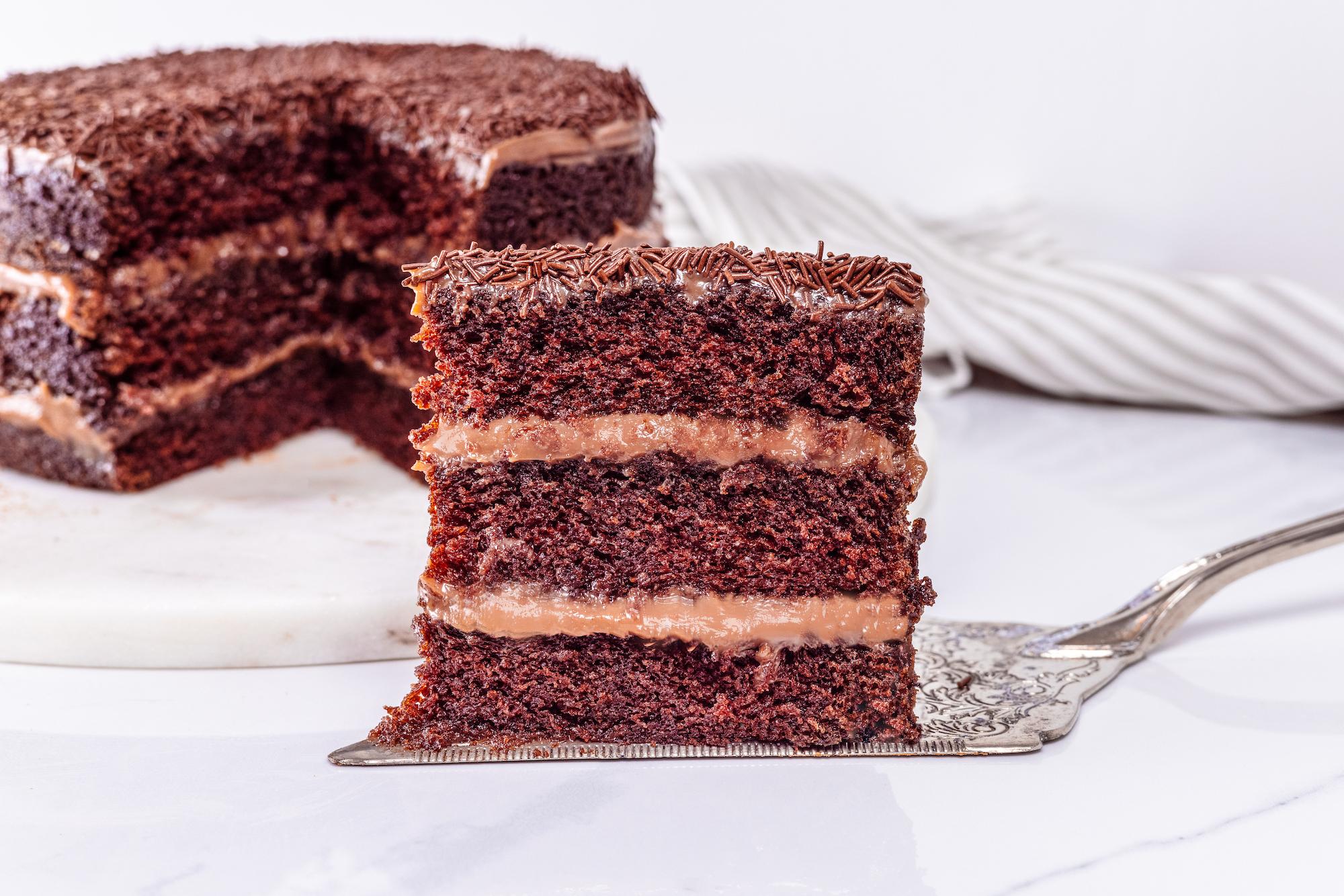 Brigadeiro Bakery: Cake slice , 3 x $10.00
Chocolate Cake Slice - Super moist chocolate cake, creamy chocolate Brigadeiro frosting, chocolate sprinkles.

Shelf Life: 7 days refrigerated