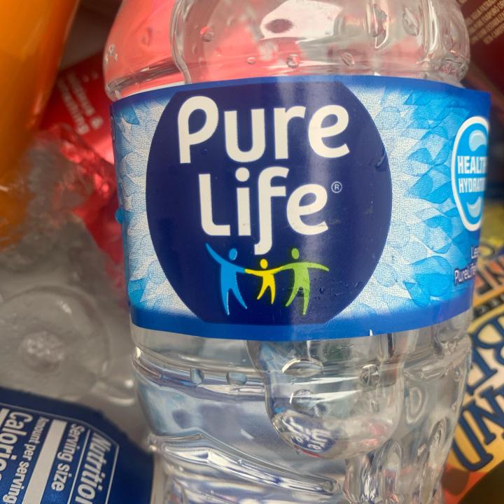 J&J Jerk Cuizine: Water, 2 x $2.00
