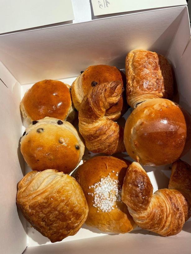 Aux Merveilleux de Fred - West Village: Medium Bakery Basket (9 items), 1 x $38.70
An assortment of 9 various small Brioches and Croissants that will please everyone. Delivered in a convenient pastry box with collapsing sides for easy service. Suited for breakfasts, meetings, parties...