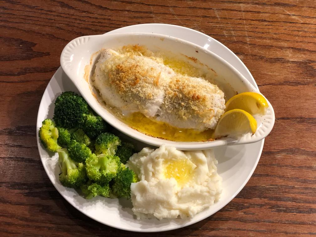 Lobstah On A Roll: Baked Haddock, 1 x $22.90
Classic New England dish topped with breadcrumbs and melted butter