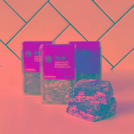 Brigadeiro Bakery: Palha , 1 x $5.50
Layers of Chocolate Brigadeiro in between Maria Cookies. Brazilians know best, Palha is the only snack bar you’ll need.

Palha Single
Palha Trio

Ingredients

Milk, sugar, cocoa powder, butter, confectioners sugar, maria cookies (wheat flour, sugar, glucose syrup, vegetable oils, salt, sodium and ammonium bicarbonates, lecithin, sodium metabisulphite, coloring E150d 

Shelf life: 14 days refrigerated